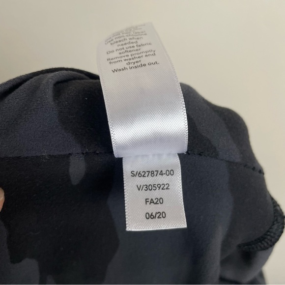 Athleta‎ Salutation Camo Jogger Black - Picture 13 of 13